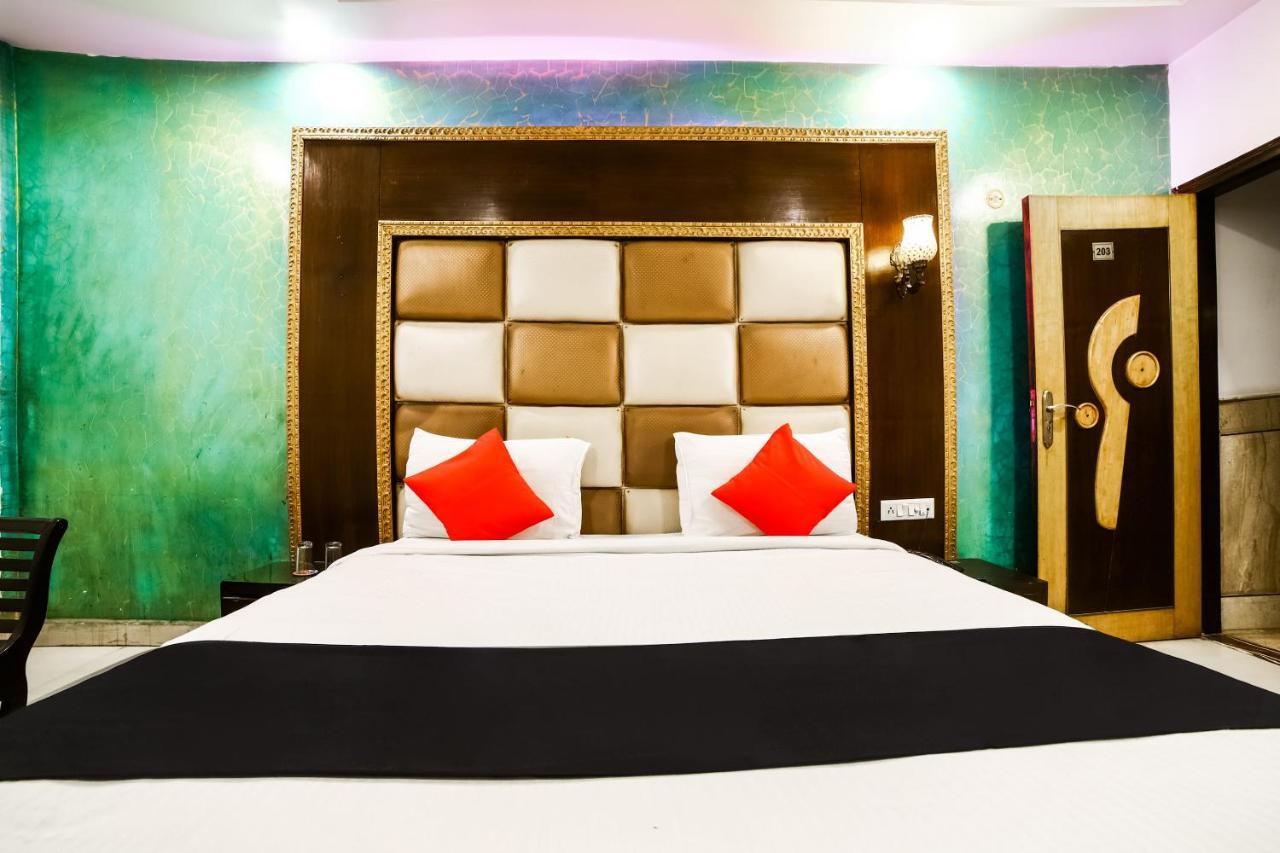 Capital O 6408 Hotel Delhi Heart New Delhi Extérieur photo