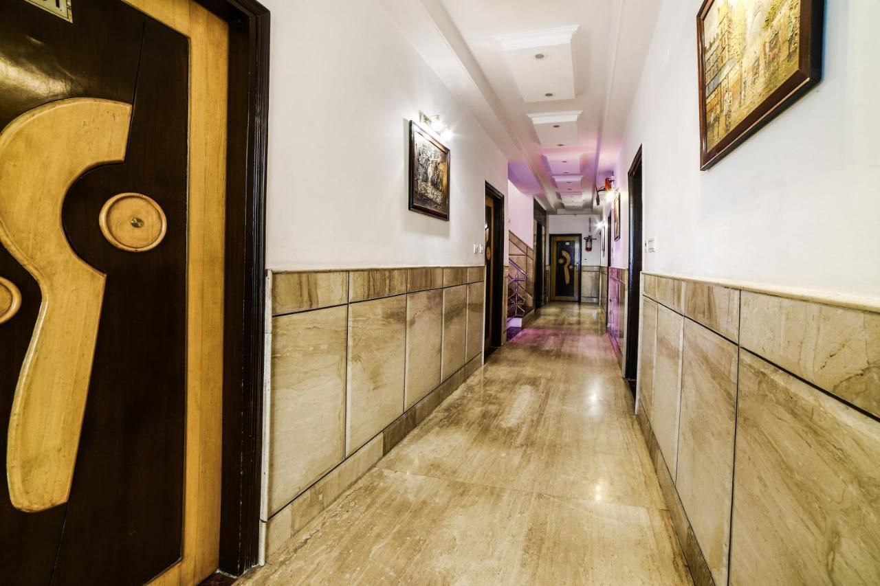 Capital O 6408 Hotel Delhi Heart New Delhi Extérieur photo